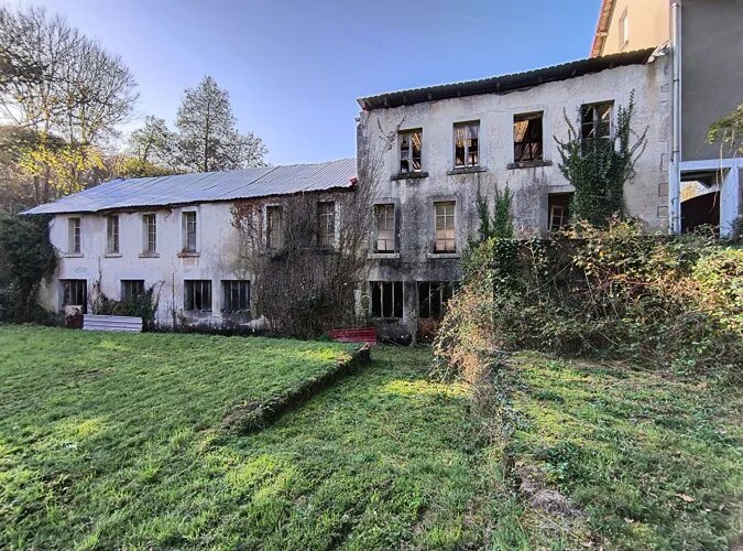 Maison à vendre, 4m², Saint-Sulpice-Laurière
