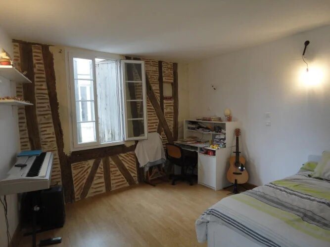 Maison à vendre, 3m², Condom