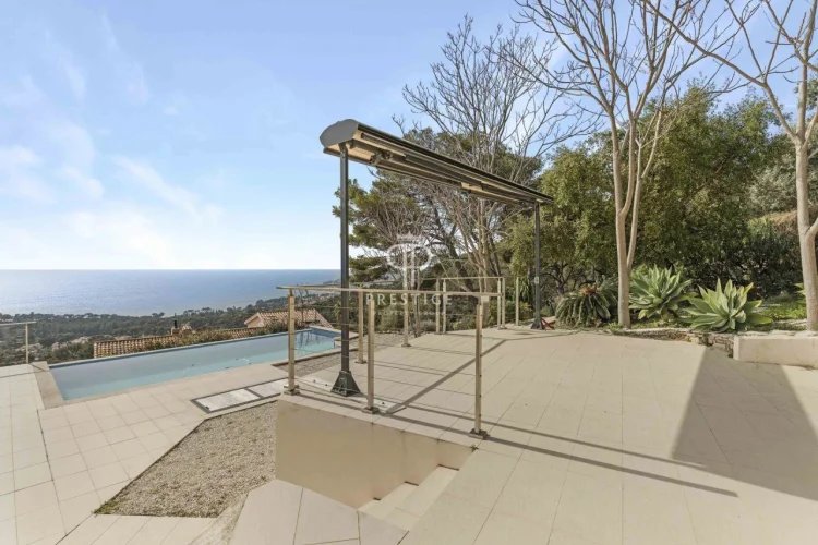 Maison à vendre, 231m², Vallauris