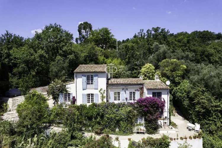Maison à vendre, 169m², Châteauneuf-Grasse