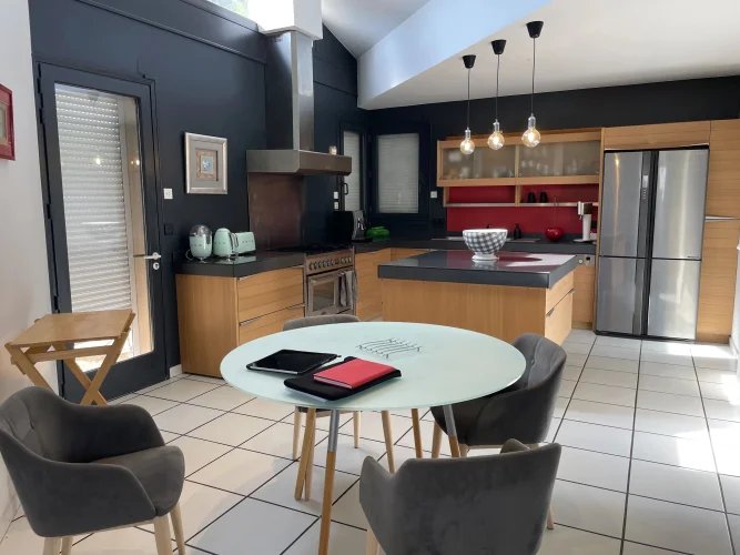 Maison à vendre, 275m², Thiviers