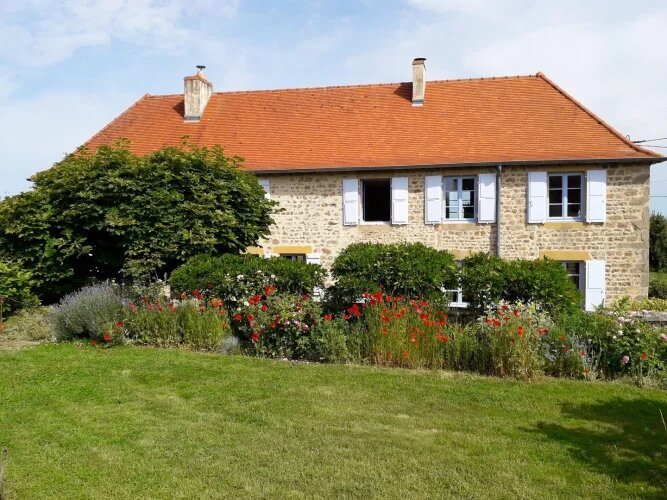 Maison à vendre, 192m², La Clayette