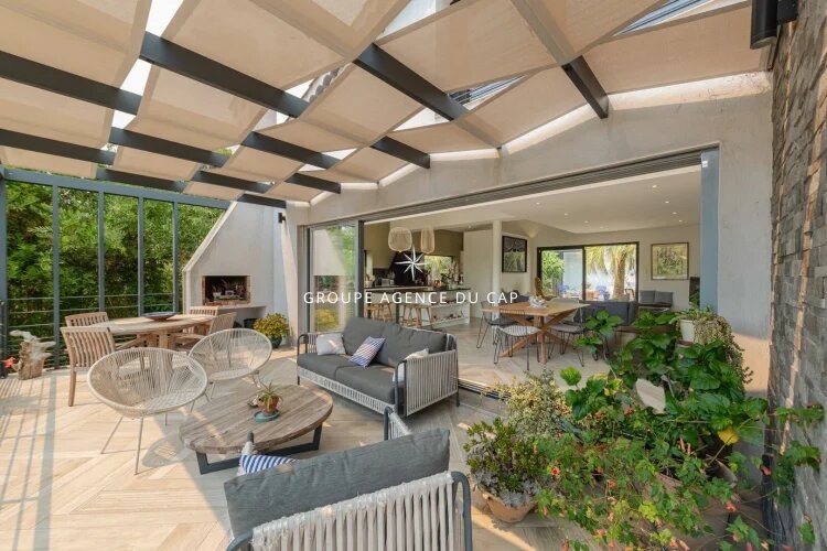 Maison à vendre, 184m², Saint-Raphaël