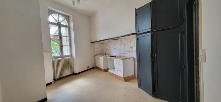 Maison à vendre, 2m², Condom