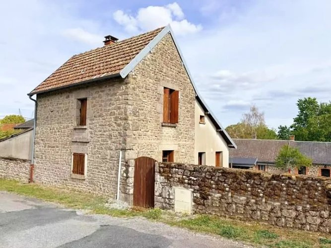 Maison à vendre, 2m², Blessac