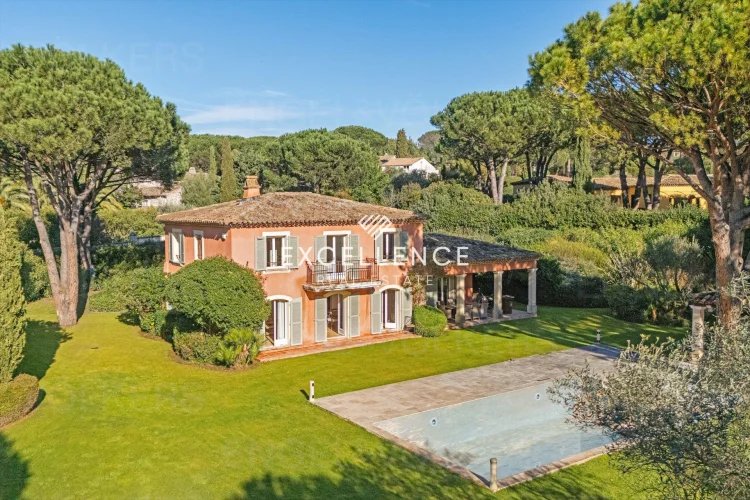 Maison à vendre, 230m², Saint-Tropez