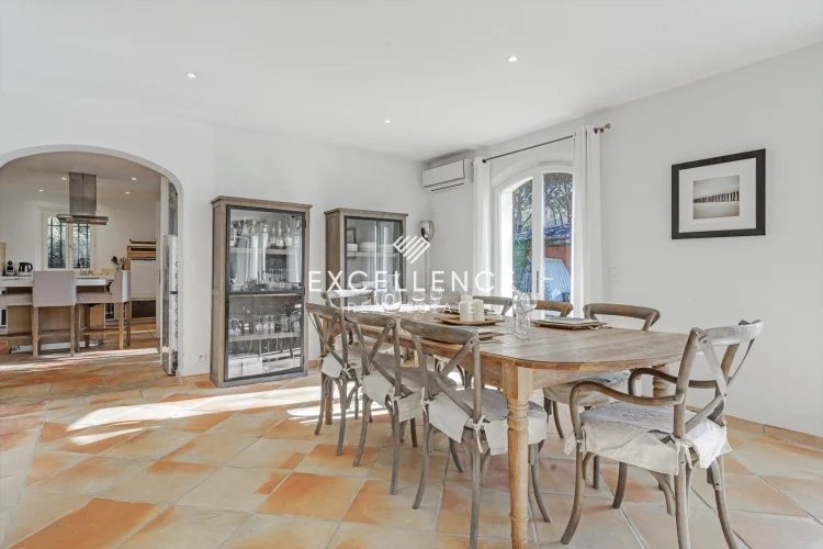 Maison à vendre, 230m², Saint-Tropez