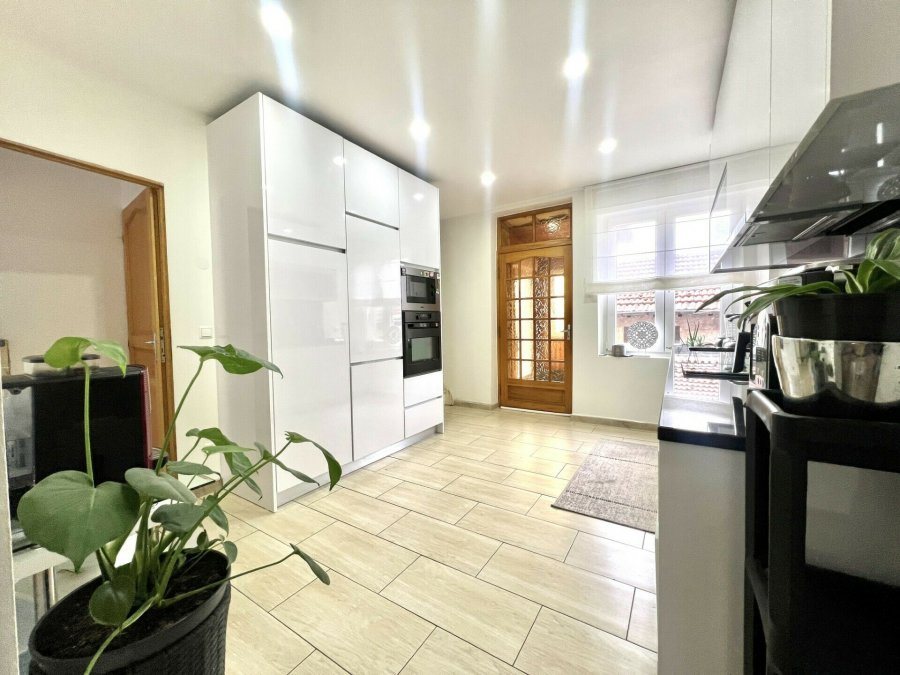 Maison à vendre, 75m², Russange