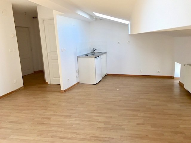 Appartement à louer, 40m², Pont-Saint-Vincent