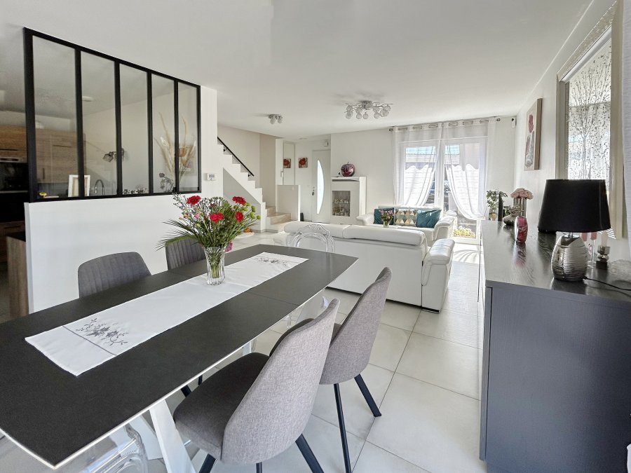 Maison à vendre, 125m², Trieux