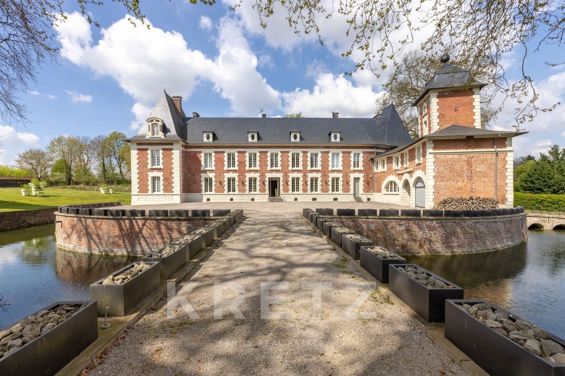 Maison à vendre, 870m², Valenciennes