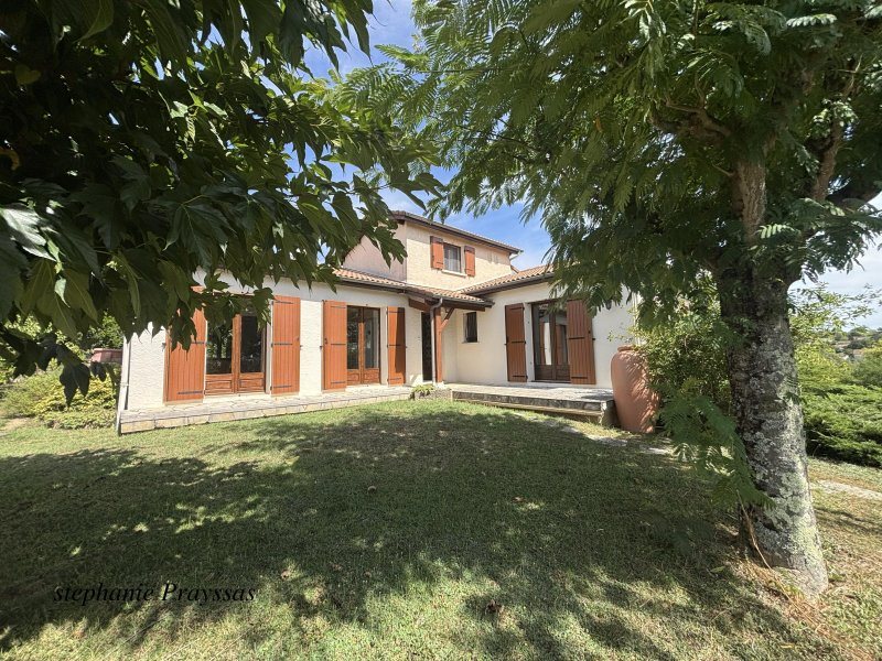 Maison à vendre, 4m², Agen