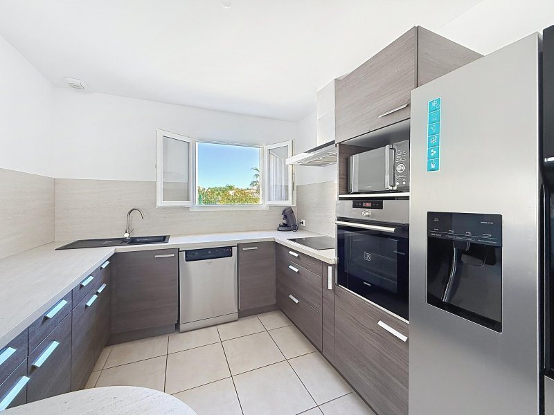 Maison à vendre, 3m², Nîmes