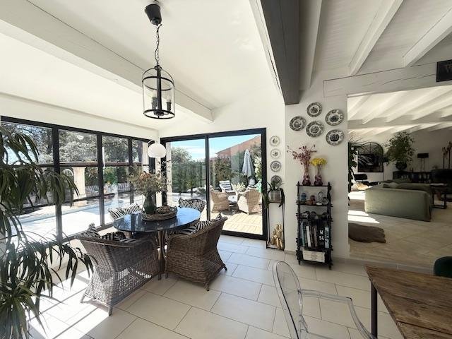 Maison à vendre, 3m², Taillades