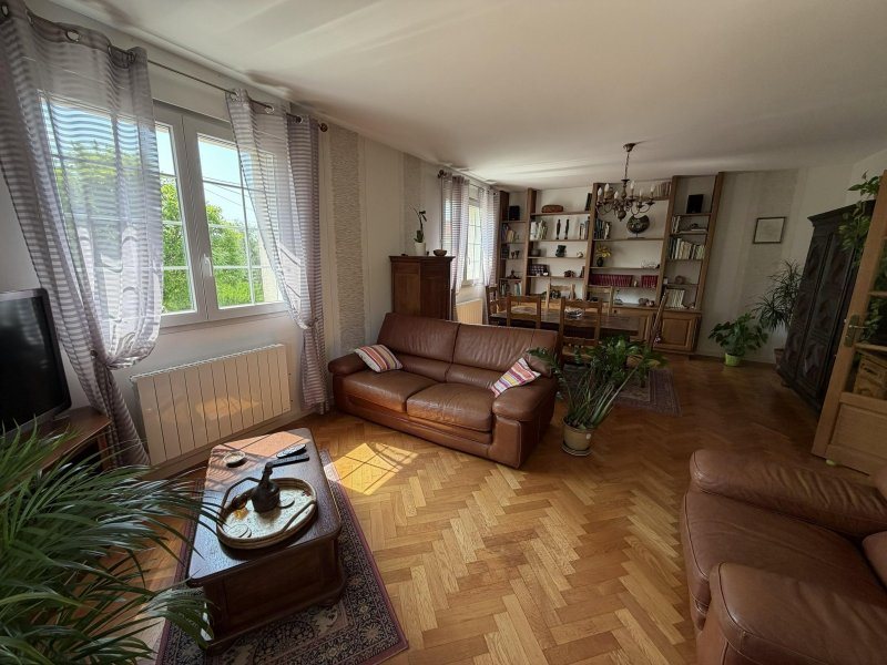 Maison à vendre, 4m², Besançon