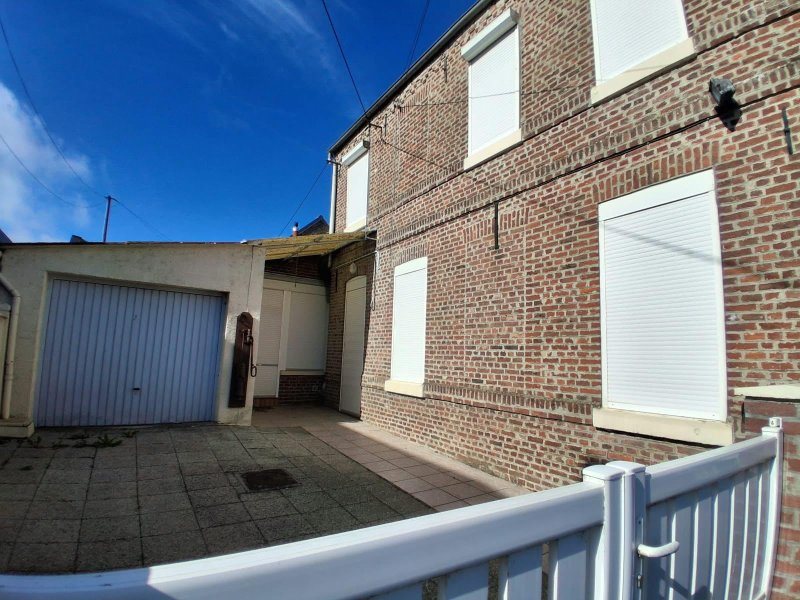 Maison à vendre, 1185m², Caudry