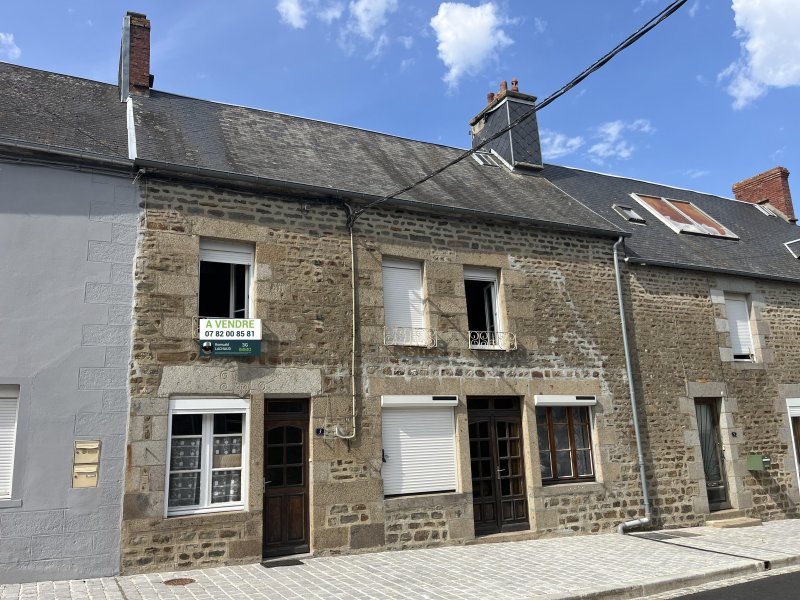 Maison à vendre, 2m², Landelles-et-Coupigny