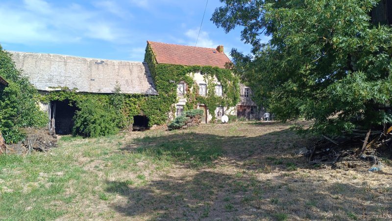 Maison à vendre, 3m², Blot-l'Église