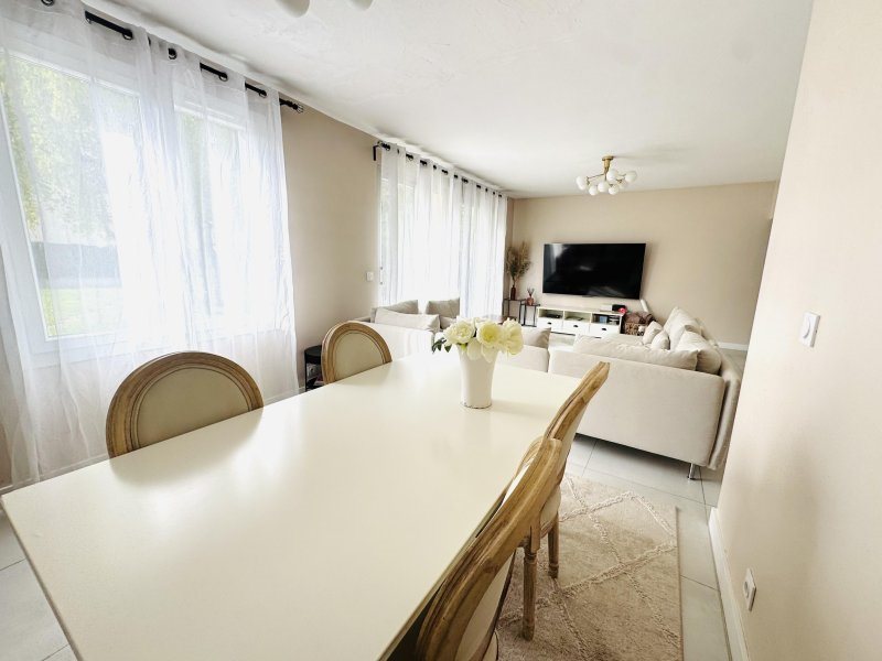 Maison à vendre, NaNm², Romilly-sur-Seine