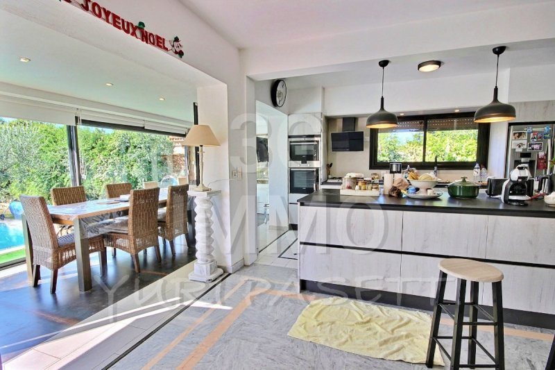 Maison à vendre, 3m², Mougins