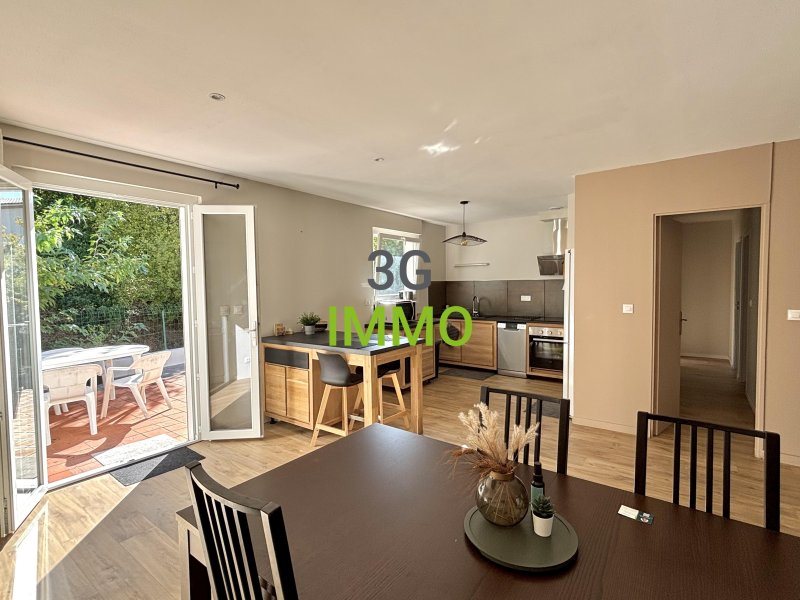 Maison à vendre, 3m², Saint-Gély-du-Fesc