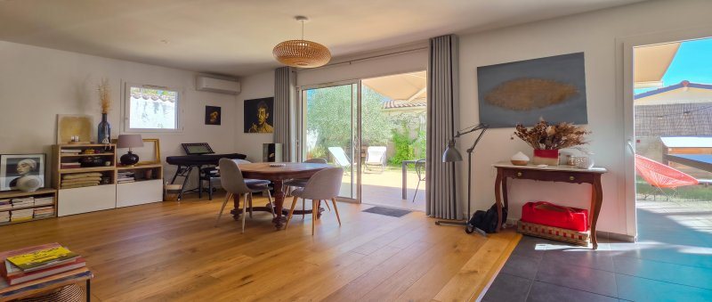 Maison à vendre, 4m², Saint-Genis-les-Ollières