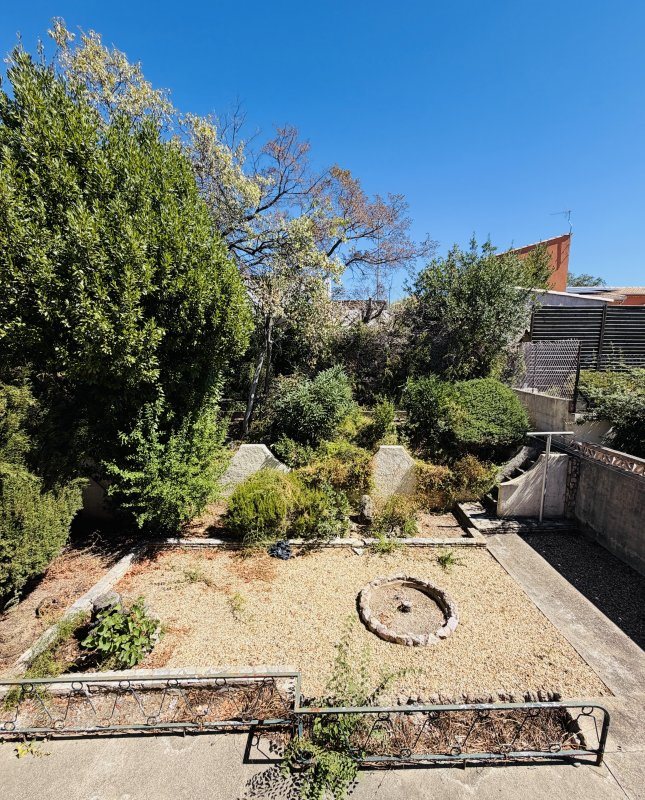 Maison à vendre, 3m², Béziers