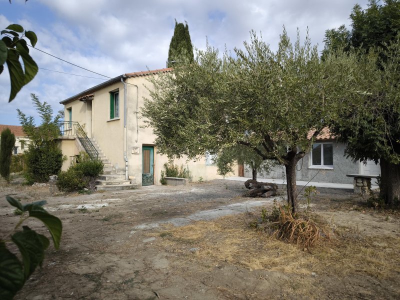 Maison à vendre, 800m², Saint-Hilaire-de-Brethmas