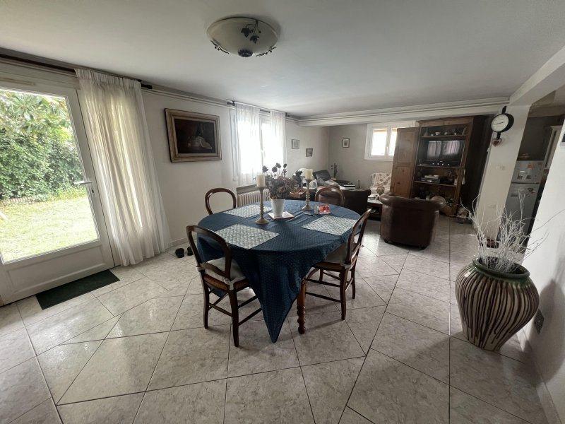 Maison à vendre, 5m², Villeneuve-sur-Lot