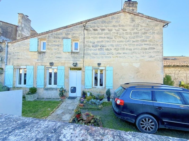 Maison à vendre, 4m², Izon