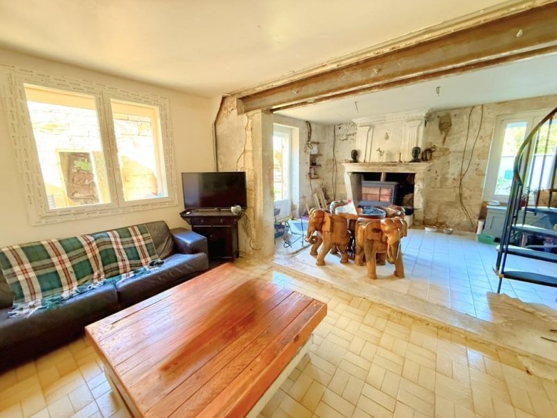 Maison à vendre, 4m², Izon