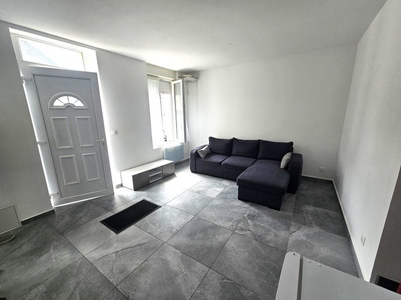 Appartement à vendre, 1m², Saint-Quentin