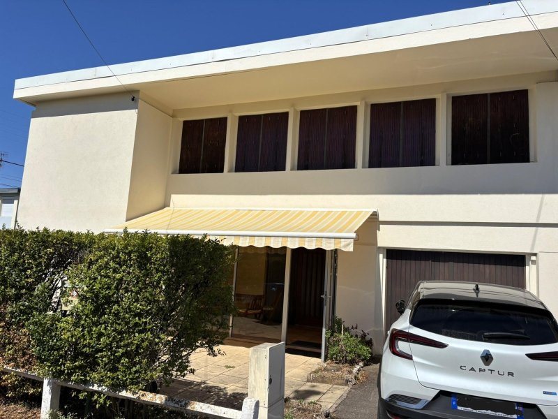 Maison à vendre, 3m², Genlis