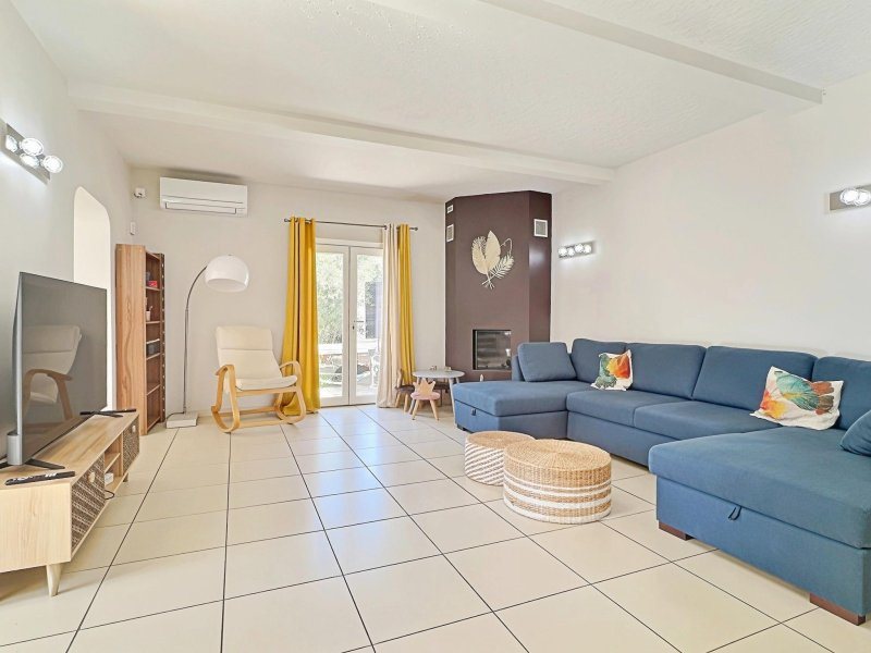 Maison à vendre, 4m², Grasse