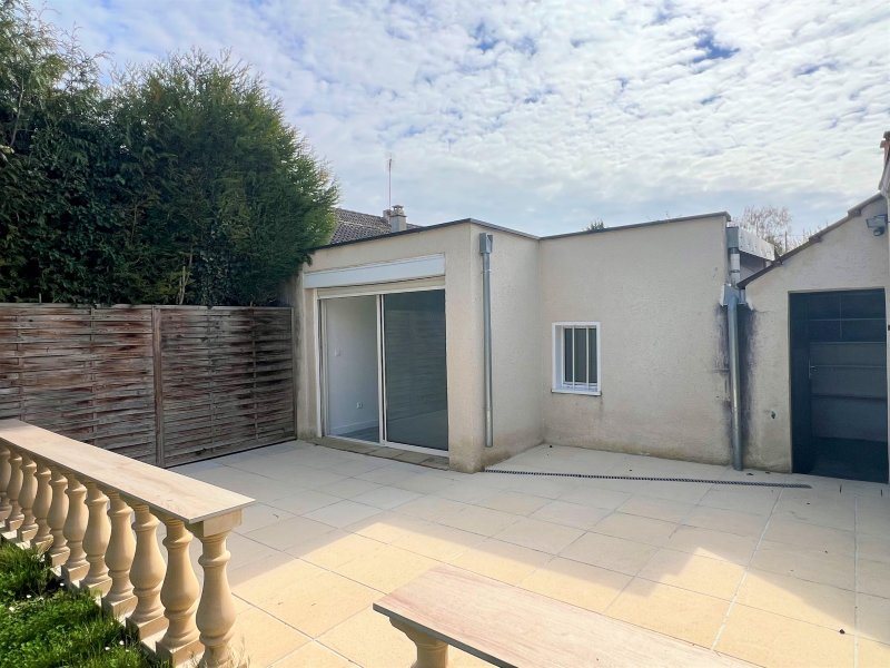Maison à vendre, 3m², Les Mureaux