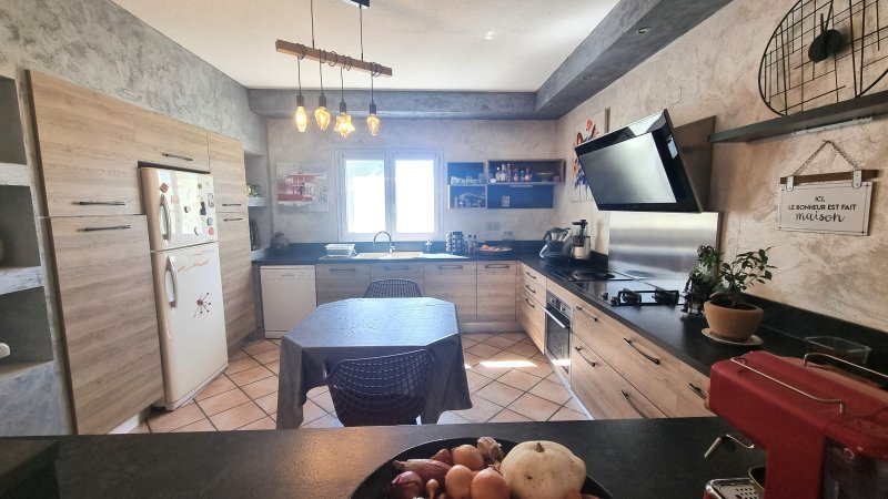 Maison à vendre, 4m², Brouzet-lès-Alès
