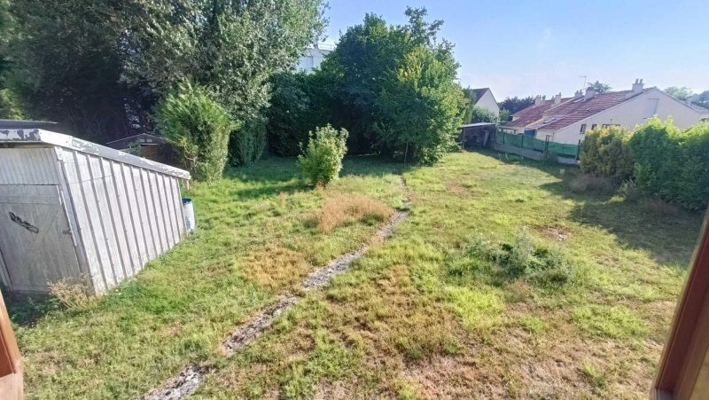 Maison à vendre, 3m², Longueville