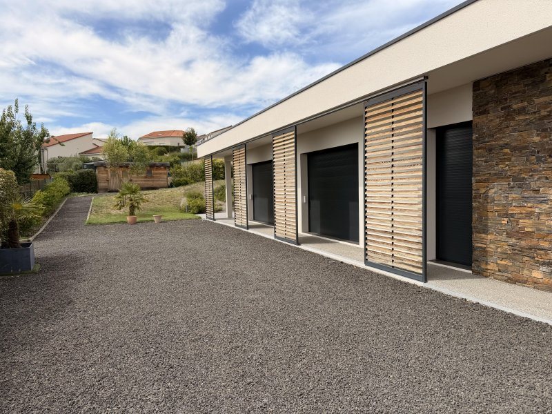 Maison à vendre, 4m², Riom