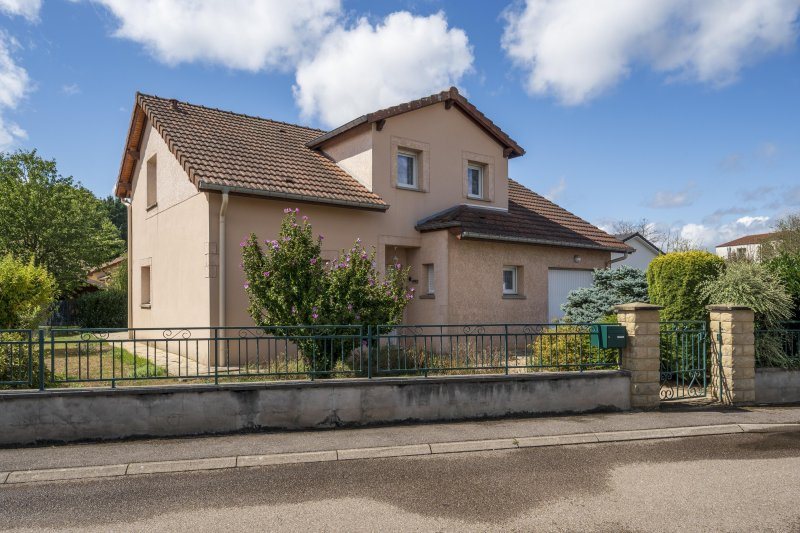 Maison à vendre, 3m², Thaon-les-Vosges