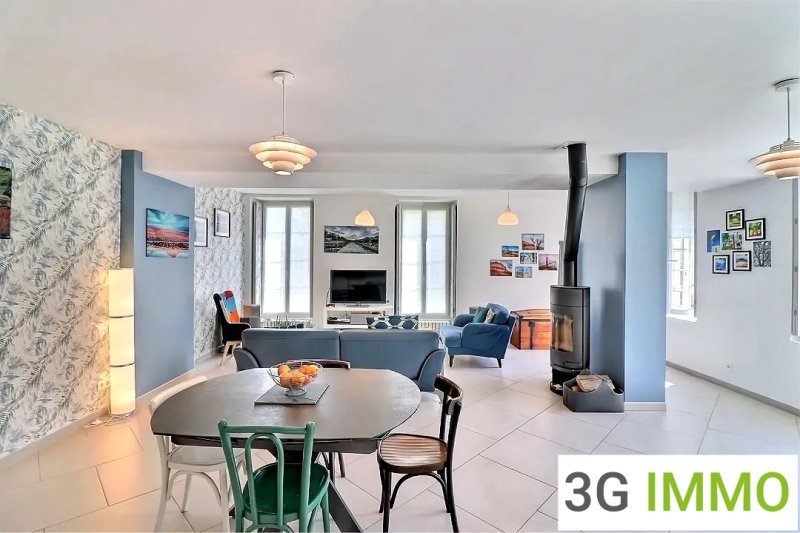 Maison à vendre, 4m², Verneuil-en-Halatte