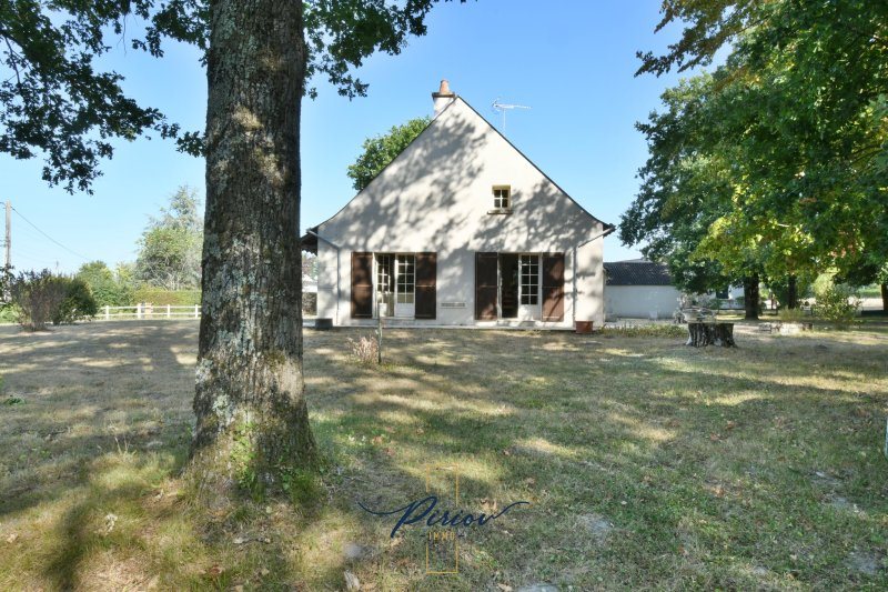 Maison à vendre, 3m², Saumur