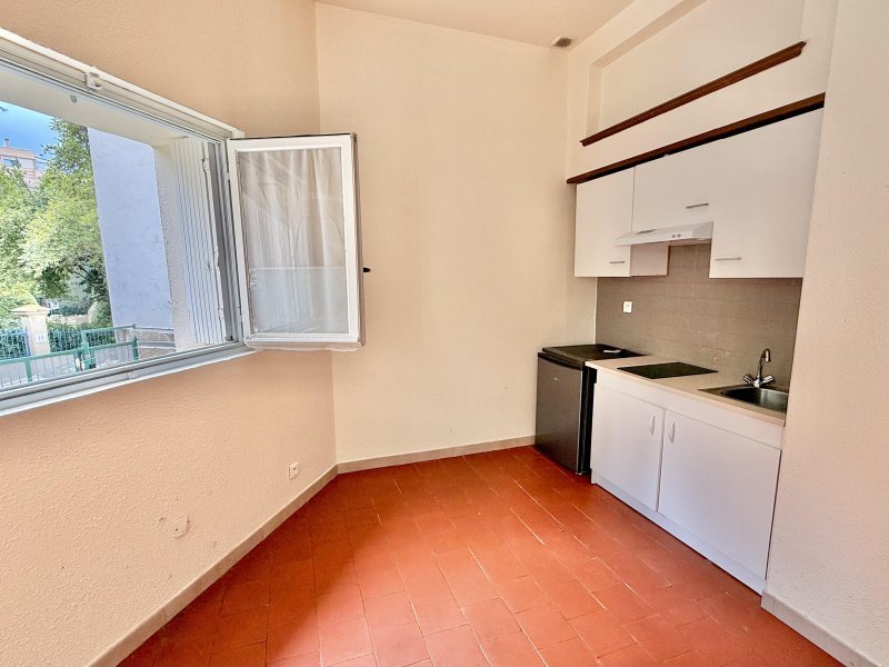 Appartement à vendre, 2m², Béziers