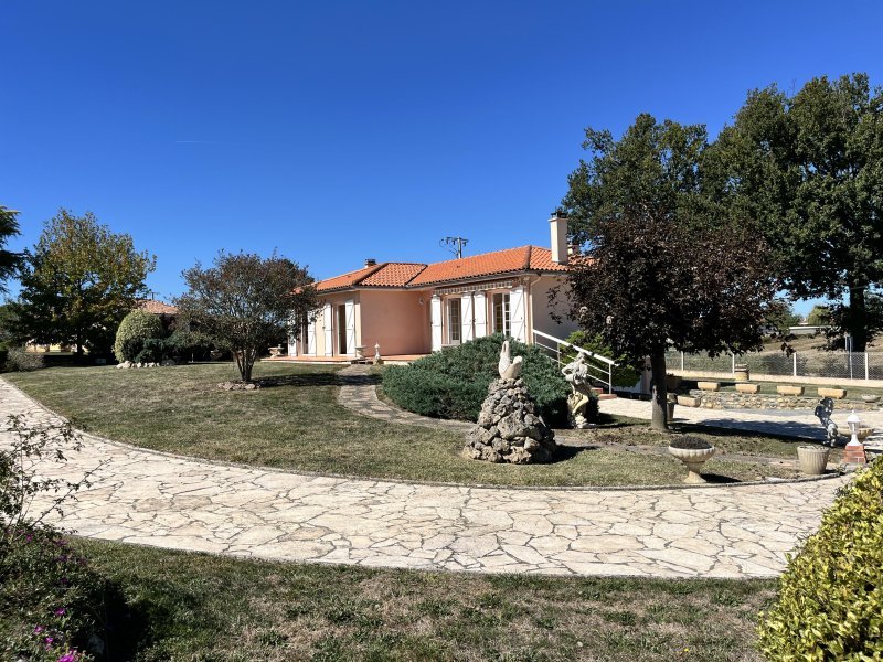 Maison à vendre, 4m², Saux-et-Pomarède