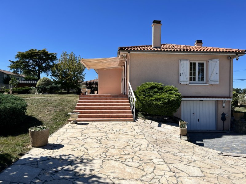 Maison à vendre, 4m², Saux-et-Pomarède