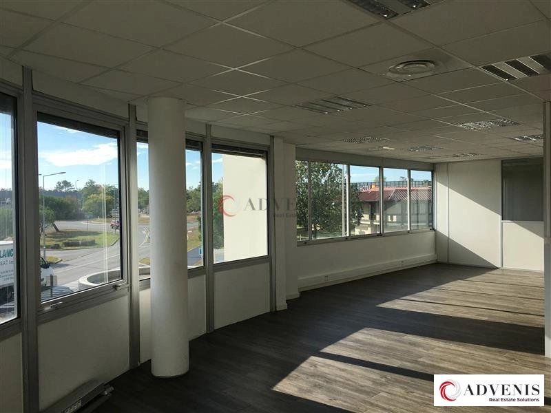 Maison à louer, 425m², Mérignac