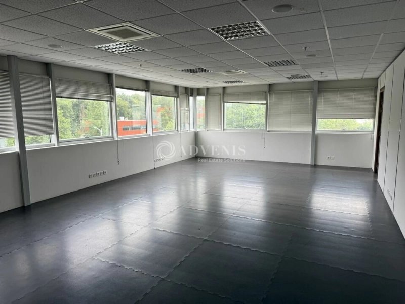 Maison à louer, 1058m², Croissy-Beaubourg
