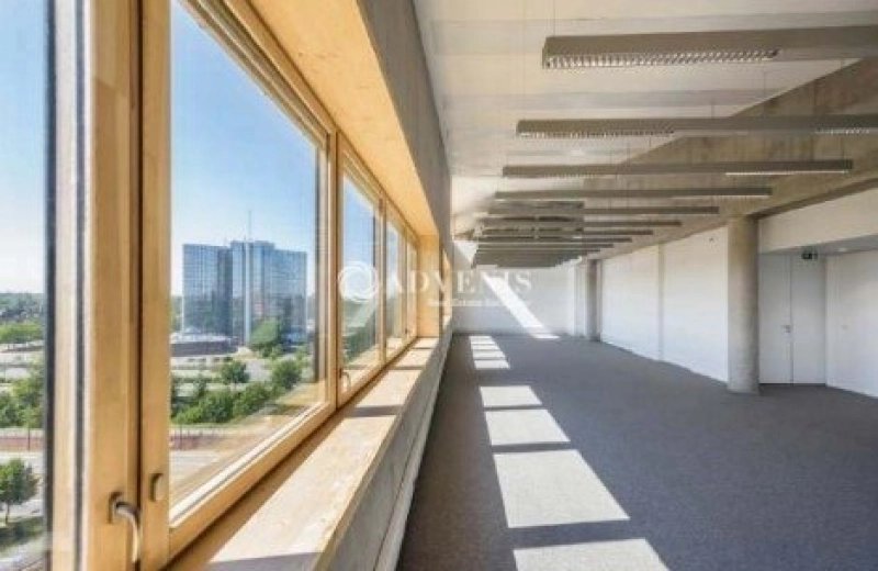 Maison à louer, 2148m², Roubaix