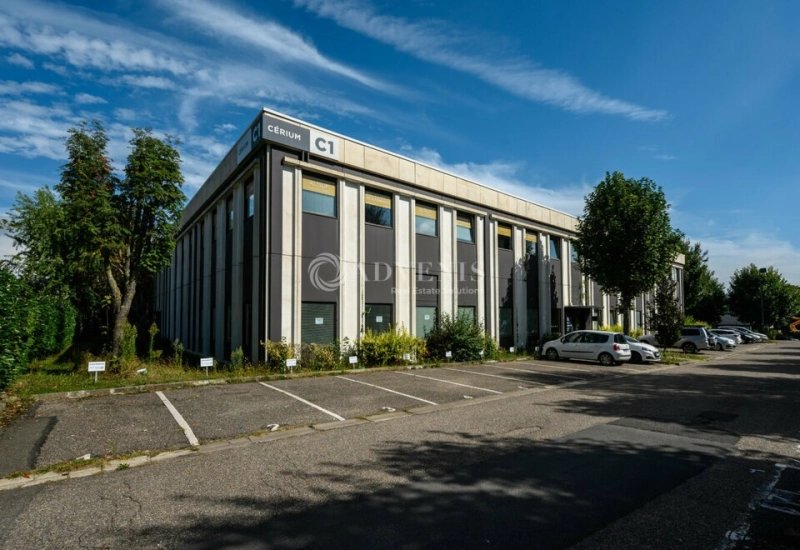 Maison à louer, 1456m², Cergy
