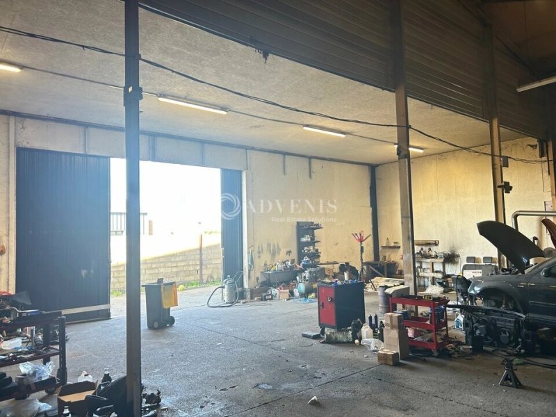 Maison à louer, 287m², Nazelles-Négron