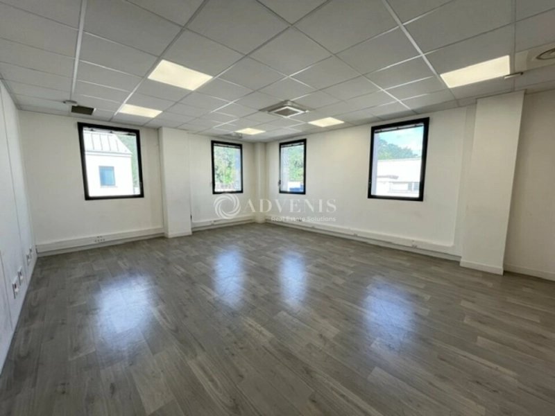 Maison à louer, 226m², Le Blanc-Mesnil